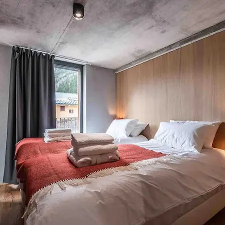 Apartament Chalet Agathe - Luxury Mountain Retreat *